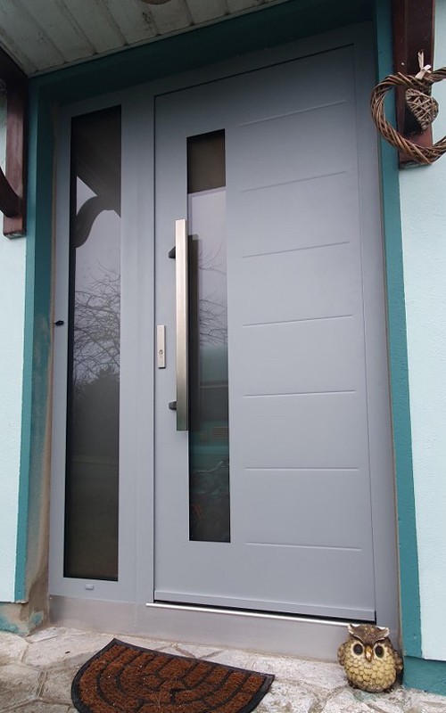 16 Vetrex Premium Door 70 Model Ornament Colour White Aluminium RAL 9006T Flash45 Pull Handle Inox 800mm