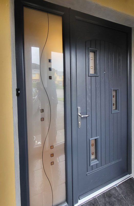 Palladio Composite Door Orpen with decorTG175 frosted glass External Anthracite Grey Internal Cream 01